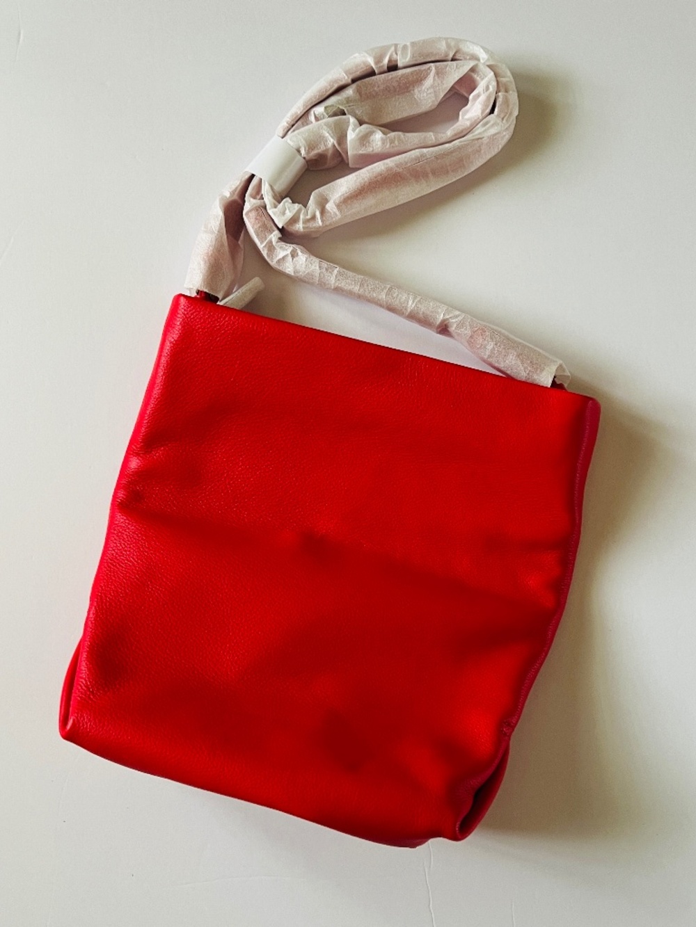 WT J. Crew Oslo soft leather bucket bag in holiday red BA142